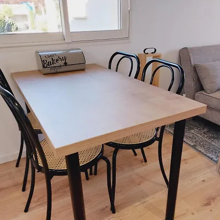 Apartment Maisonnette Independante Et Chaleureuse A *